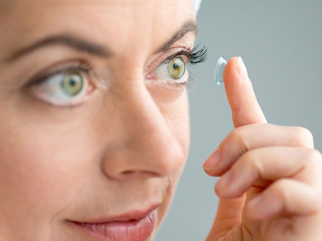 anaheim-eye-contact-lenses