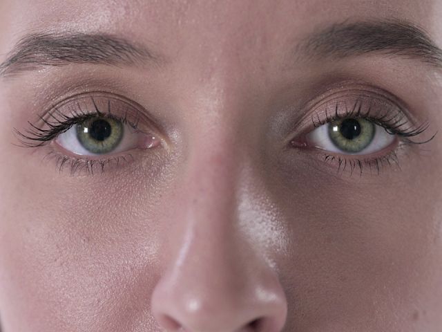 anaheim-eye-blinking-eyes
