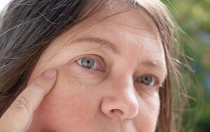senior woman age-related vision changes