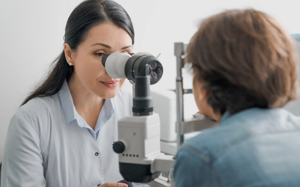 woman eye checkup appointment